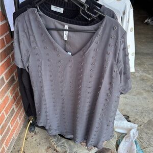 Zenana Outfitters Gray Textured Short Sleeve Top